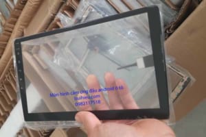 Màn hình cảm ứng đầu android ô tô