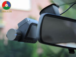 camera hành trình trên ô tô