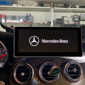 Màn hình android xe mercedes