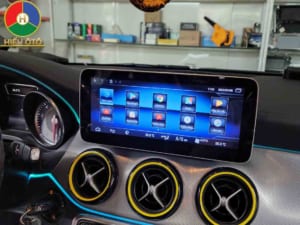 Màn hình Android trên Mercedes GLC