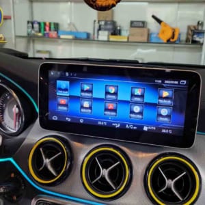 Màn hình Android trên Mercedes GLC