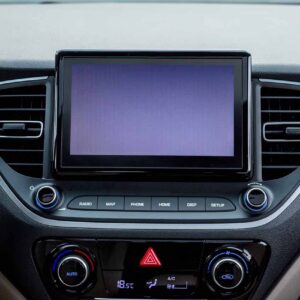Sửa lỗi đen màn hình xe Hyundai Accent