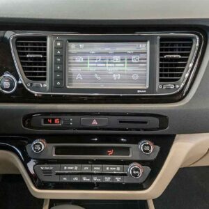 Lỗi kẻ màn hình xe Kia Sedona