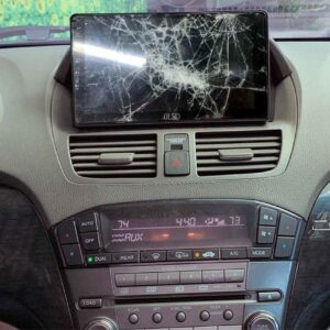 sửa cảm ứng màn hình xe acura