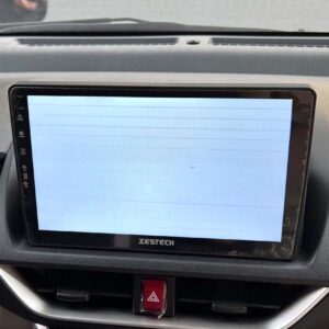 lỗi trắng màn hình xe toyota veloz