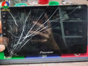 lỗi cảm ứng màn hình android ô tô