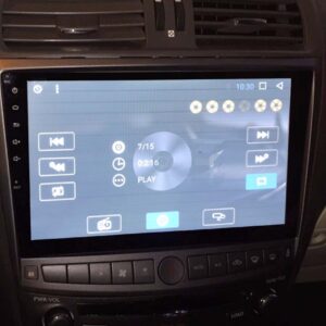 trắng mờ màn hình android ô tô