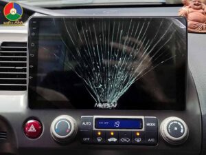 vỡ cảm ứng màn hình android ô tô naviplay
