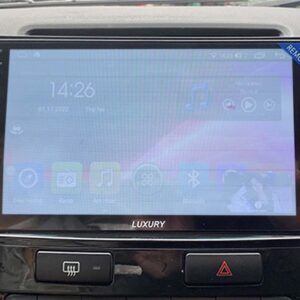 lỗi trắng màn hình android ô tô luxury