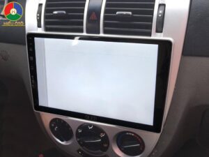 lỗi trắng màn hình xe daewoo lacetti