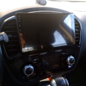 lỗi đen màn hình xe nissan juke