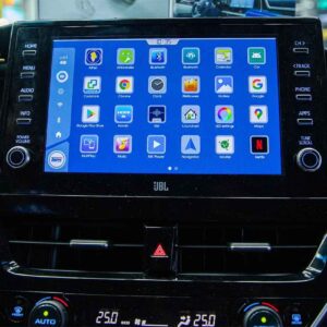 android box xe ô tô toyota camry 2024