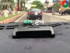 màn hình hud giúp dễ dàng quan sát thông tin