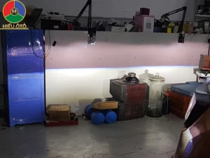 so sánh đèn gầm nguyên bản và đèn led gầm ô tô 