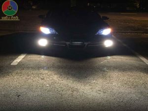 độ led gầm giúp dễ dàng nhận diện 