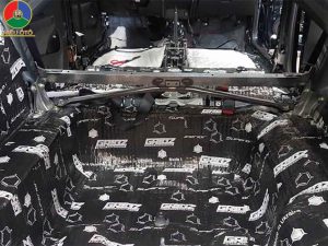 cách âm sàn xe ô tô