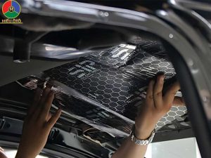 cách âm trần xe ô tô 